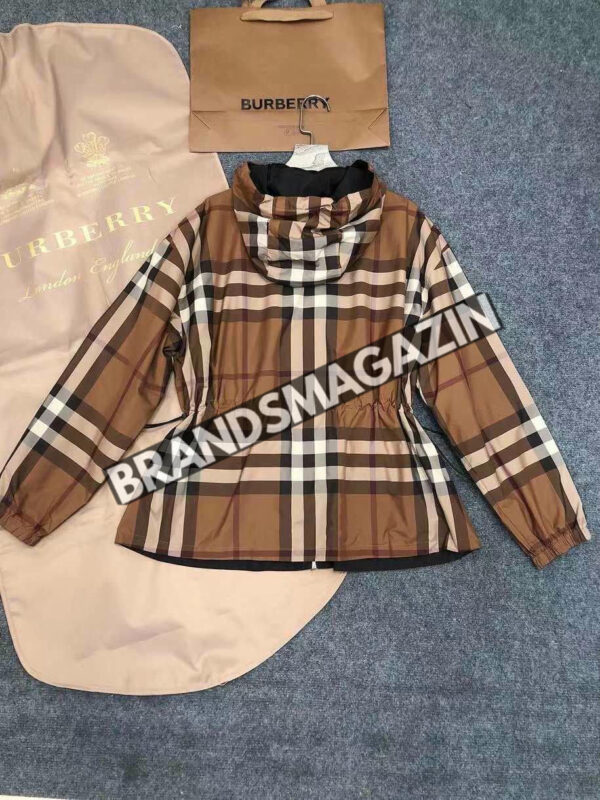 Плащ Burberry BM69509777 6