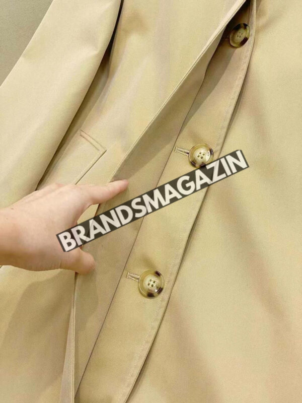Плащ Burberry BM70007277 6