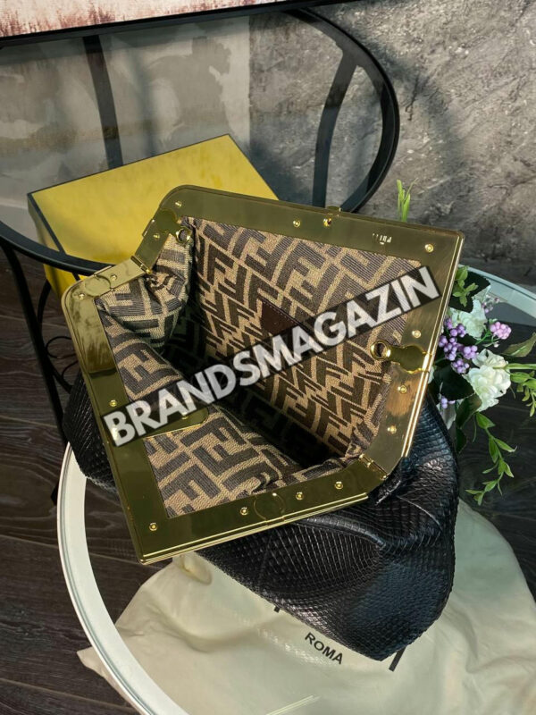 Сумка Fendi из кожи питона BM68247477 9