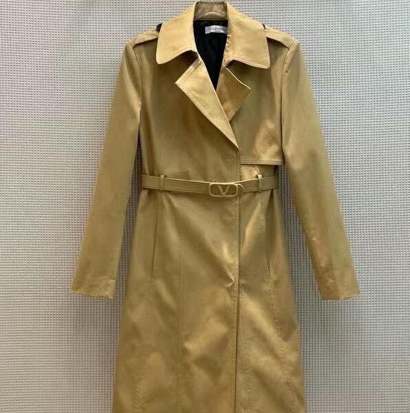 Плащ Valentino BM70172577