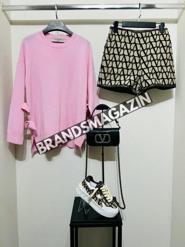 Свитер Valentino BM68467877