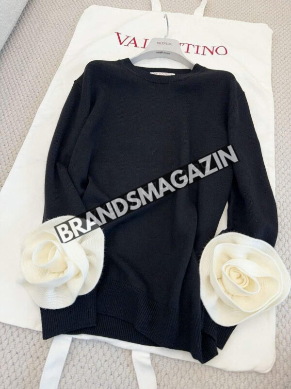 Свитер Valentino BM68642777