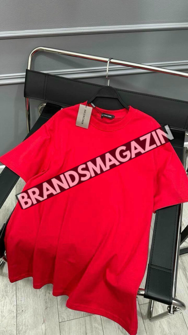 Футболка Balenciaga BM69901977 3