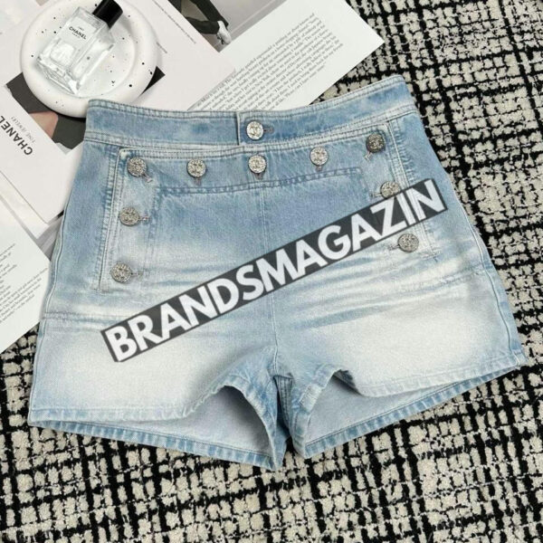 Шорты Chanel BM7030477
