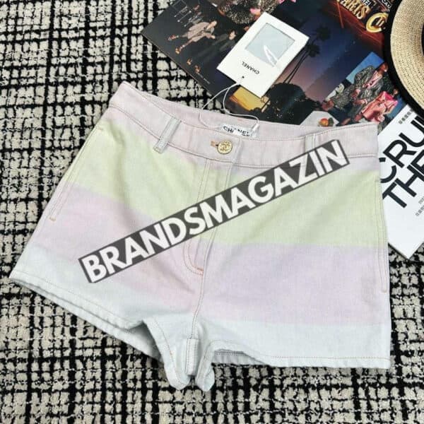 Шорты Chanel BM7030677