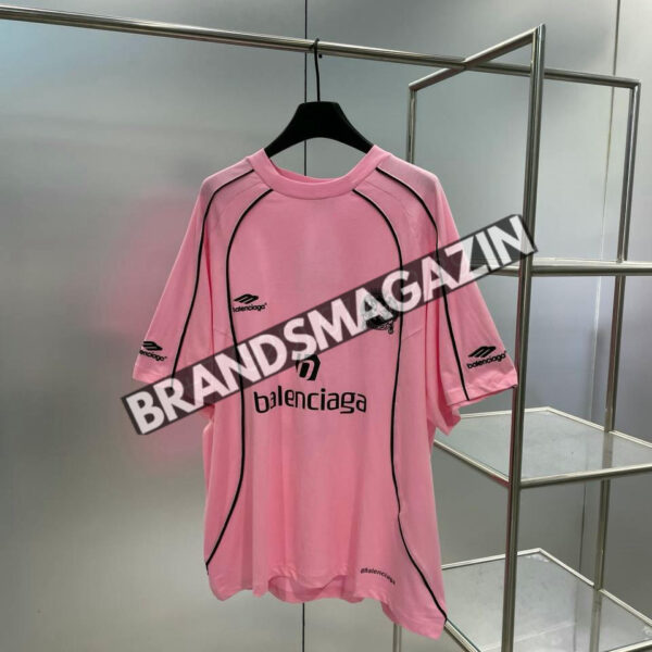 Футболка Balenciaga BM69237377