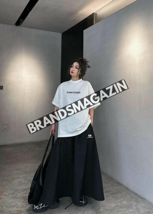 Футболка Balenciaga BM69070577 2