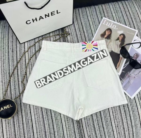 Шорты Chanel BM70815477