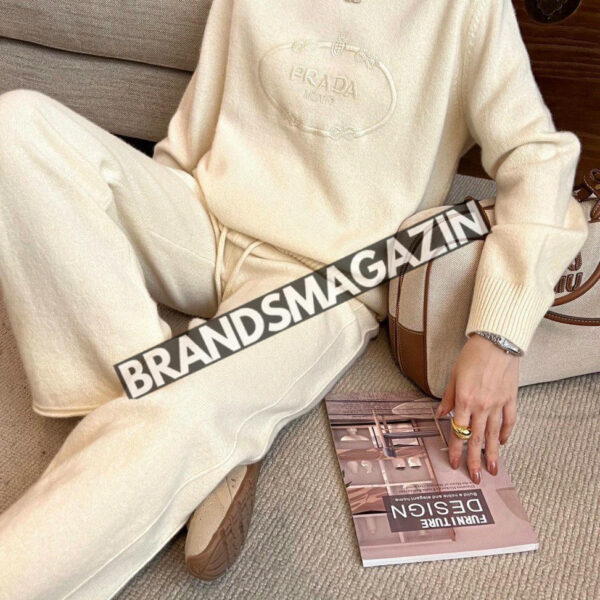 Костюм Prada BM46464485377