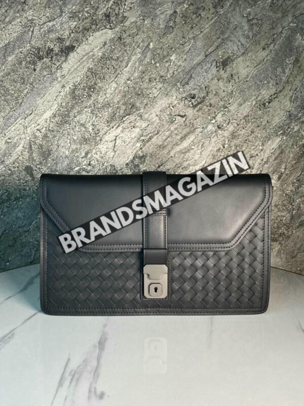 Клатч Bottega Veneta BM46990542777