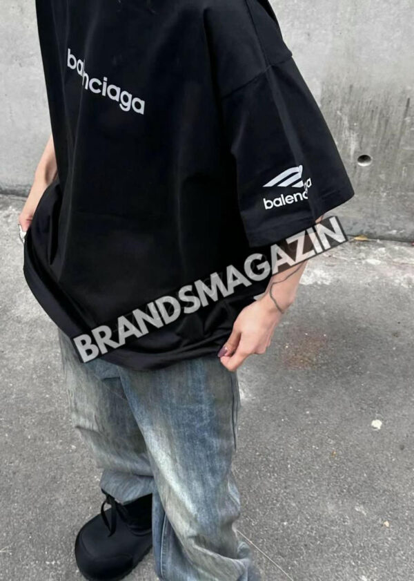 Футболка Balenciaga BM69070577 4