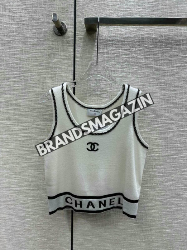 Топ Chanel BM70879077