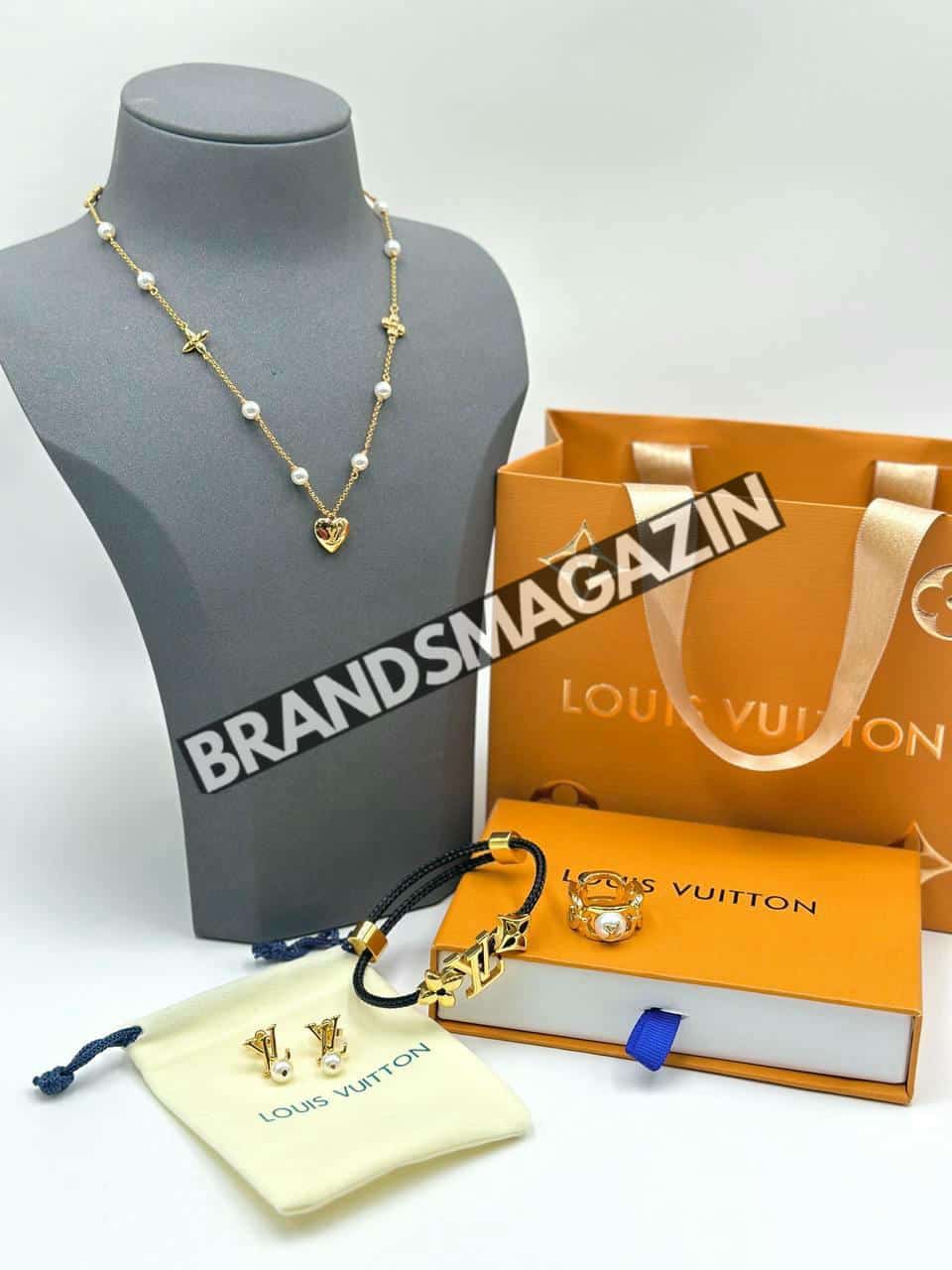 Колье Louis Vuitton BM47032891177 2 Колье Louis Vuitton BM47032891177 2