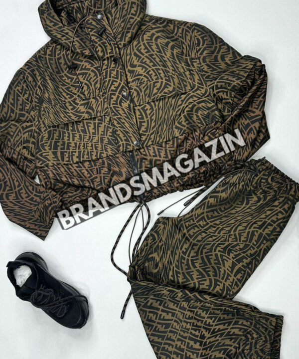 Ветровка Fendi BM46725472977 Ветровка Fendi BM46725472977