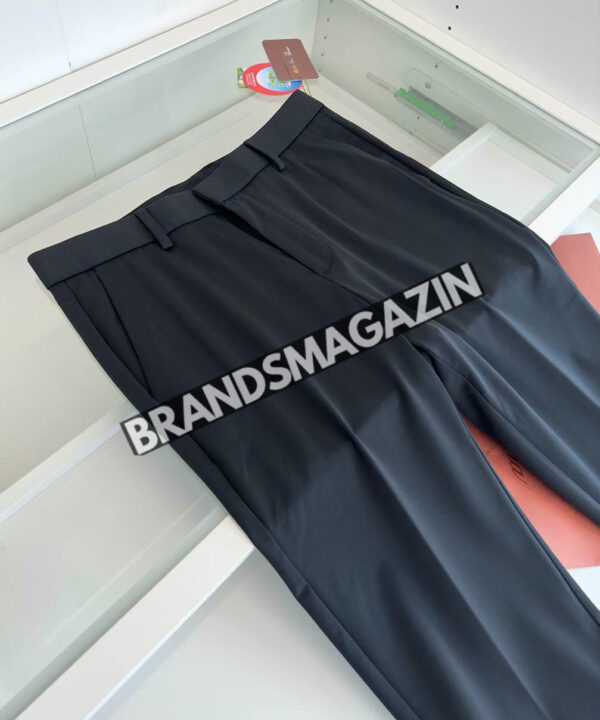 Брюки Loro Piana BM46059705677 Брюки Loro Piana BM46059705677