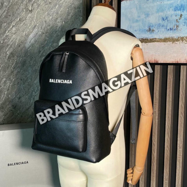 Рюкзак Balenciaga BM46203979477