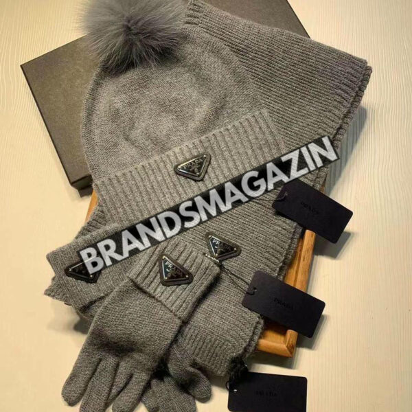 Комплект Prada (шапка + перчатки + шарф) BM46661992277