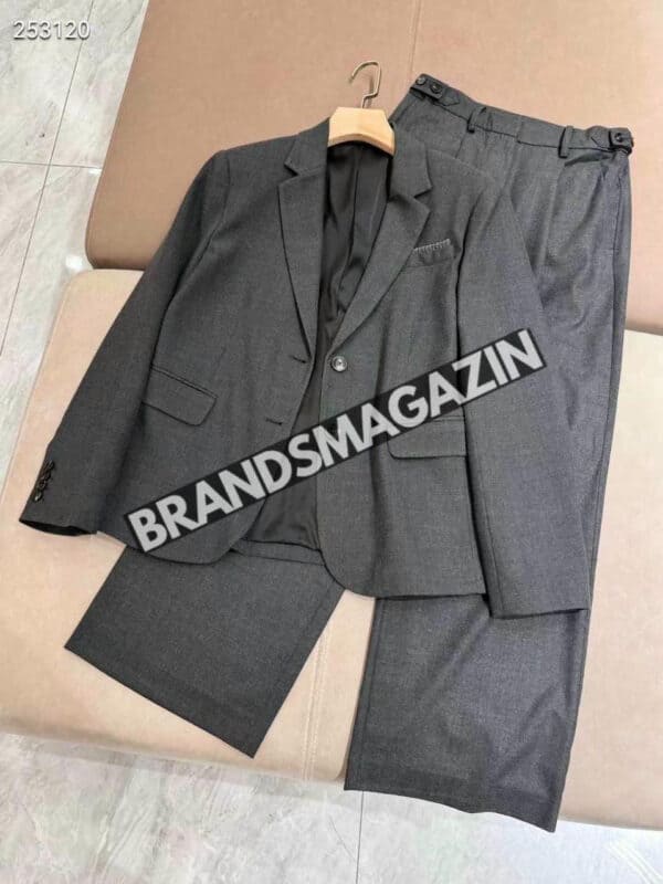 Костюм Brunello Cucinelli BM47476080177