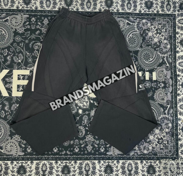 Штаны Balenciaga BM7322577