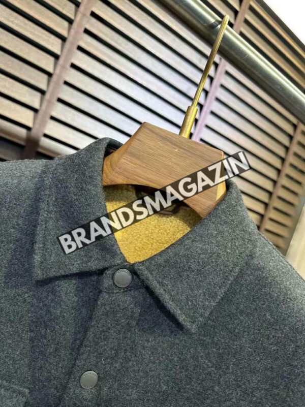 Куртка Burberry BM46169444077 3