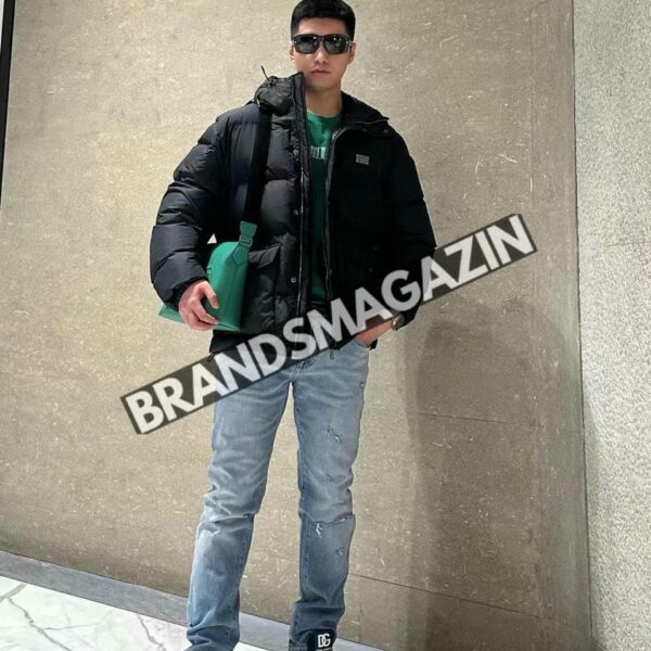 Пуховик Dolce&Gabbana BM46454352177