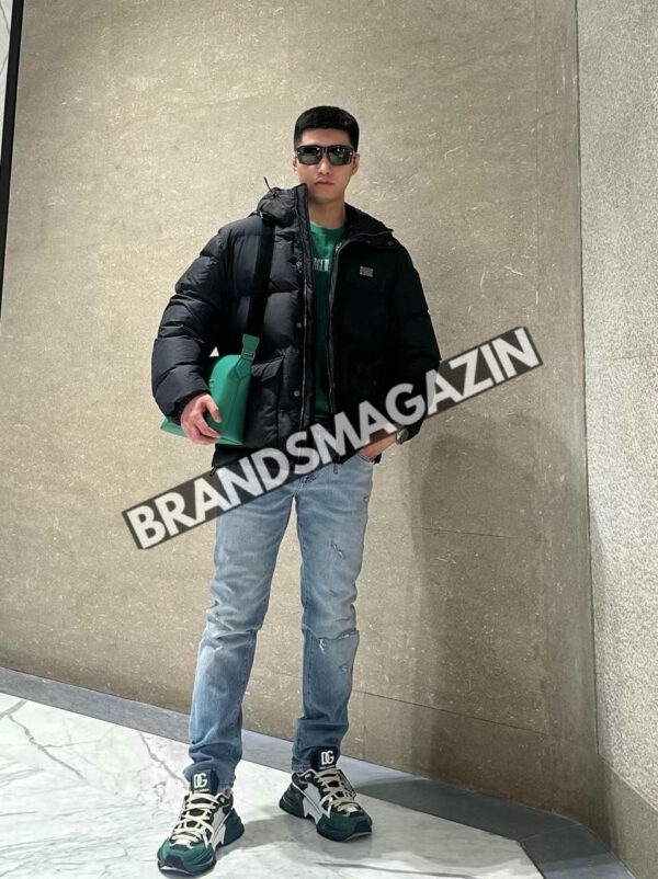 Пуховик Dolce&Gabbana BM46454352177