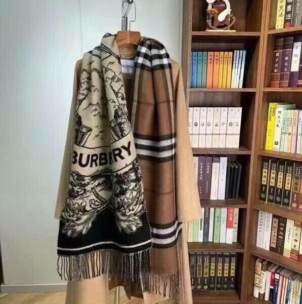 Шарф Burberry BM46782476677