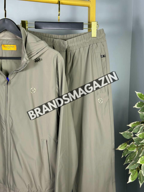 Спортивный костюм Louis Vuitton BM70231777 2