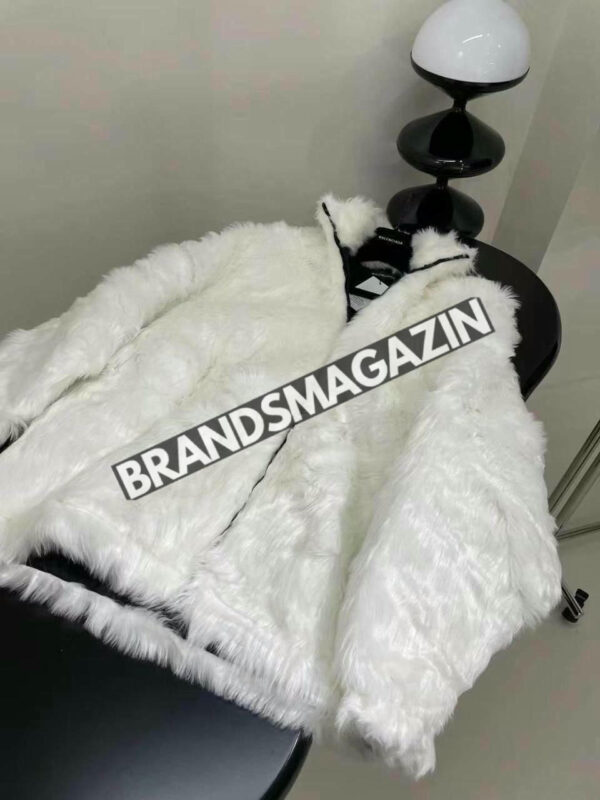 Полушубка Balenciaga BM45802027077 3