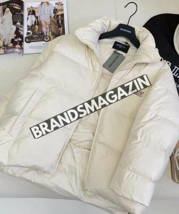 Пуховик Balenciaga BM46114567577 Пуховик Balenciaga BM46114567577