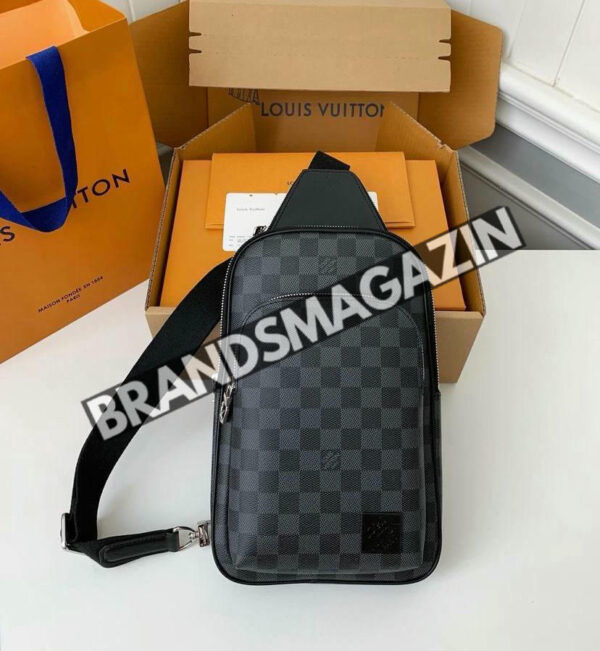 Сумка-слинг Louis Vuitton BM45722700077