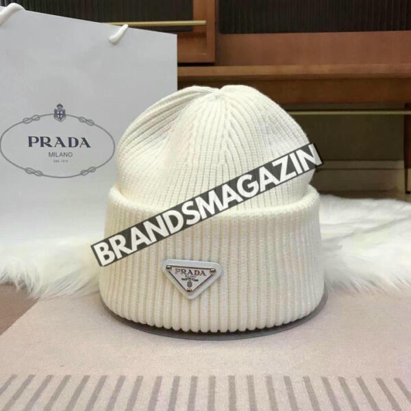 Шапка Prada BM46661930277