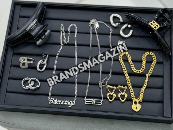 Чокер Balenciaga BM70996177