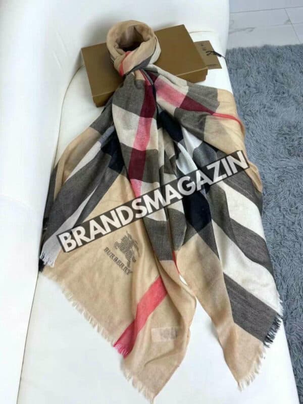 Шарф Burberry BM45735573277 2