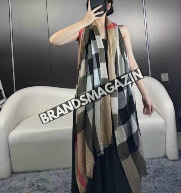 Шарф Burberry BM45735573277