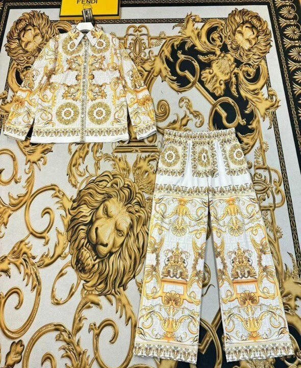 Костюм Versace BM71551577 Костюм Versace BM71551577