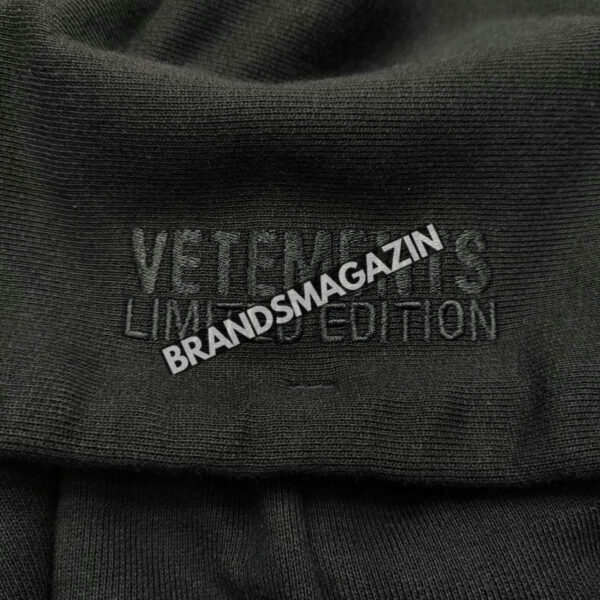 Толстовка Vetements BM71081677 7