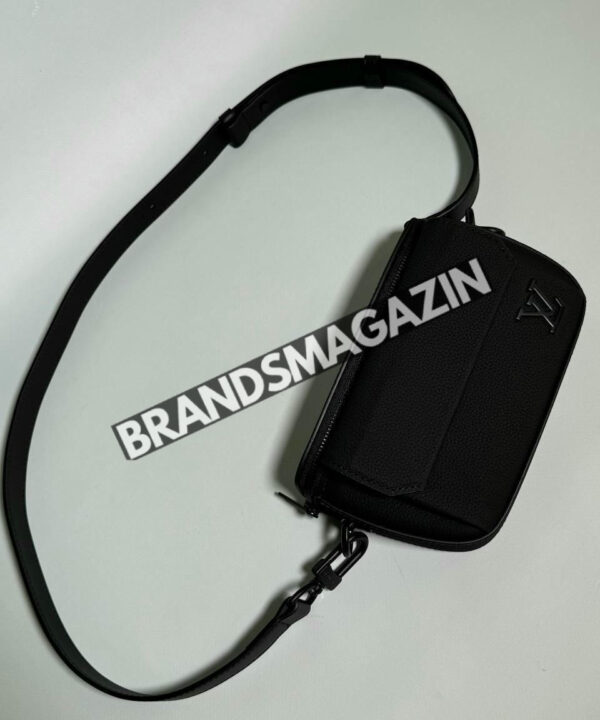 Поясная сумка Louis Vuitton BM45773044677 Поясная сумка Louis Vuitton BM45773044677