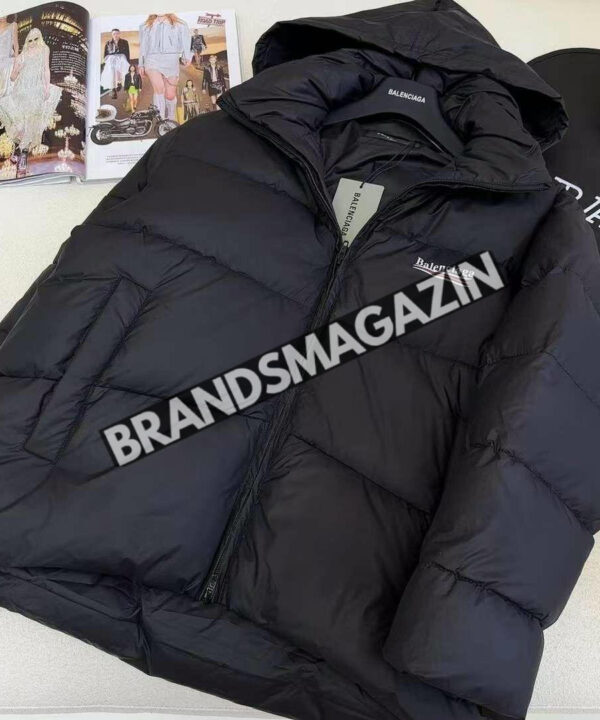 Пуховик Balenciaga BM46114587077 Пуховик Balenciaga BM46114587077