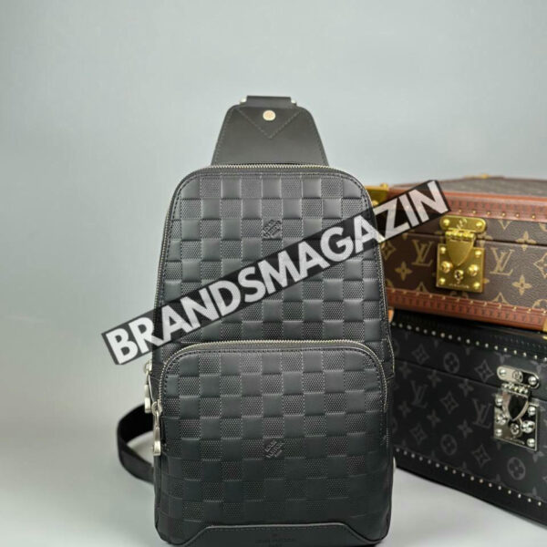 Сумка-слинг Louis Vuitton BM47091162577