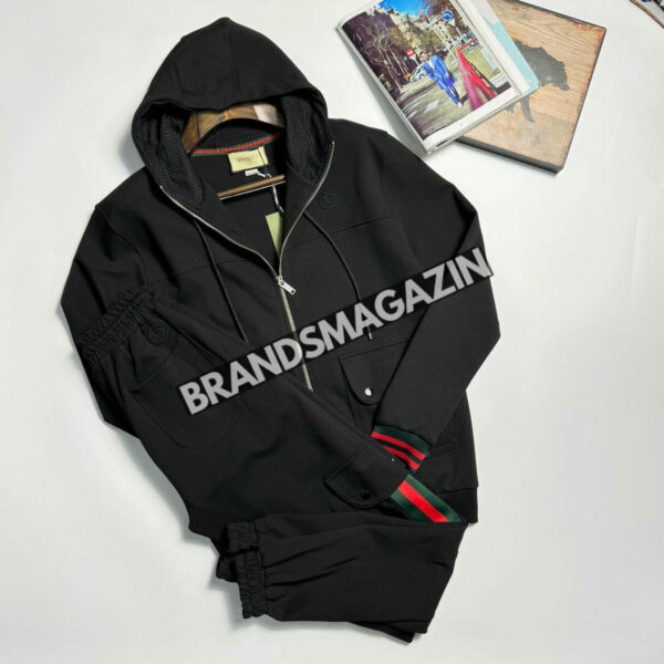 Спортивный костюм Gucci BM47427423677