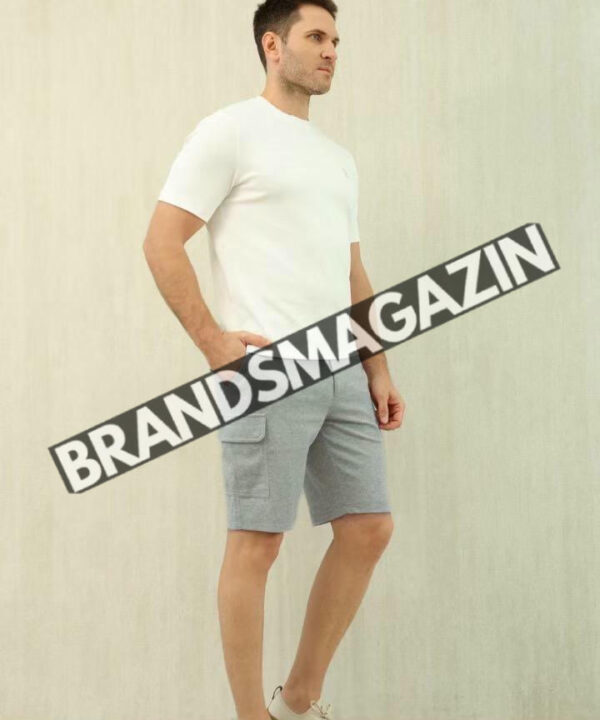 Шорты Brunello Cucinelli BM47624347777 Шорты Brunello Cucinelli BM47624347777