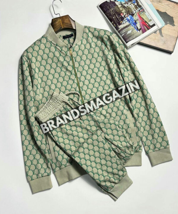 Спортивный костюм Louis Vuitton BM47427432177 Спортивный костюм Louis Vuitton BM47427432177