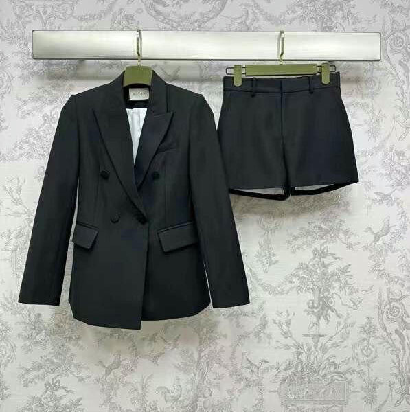 Костюм Gucci BM70810977