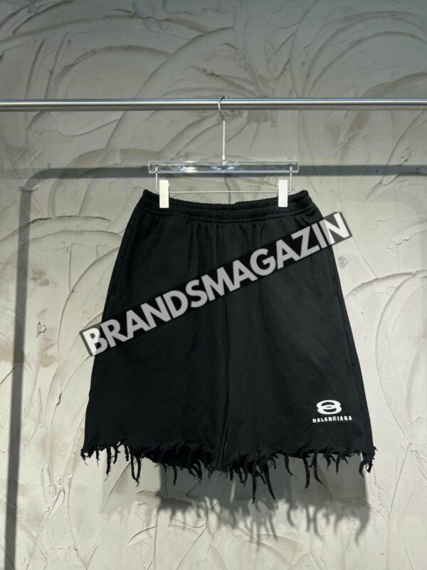 Шорты Balenciaga BM71364877