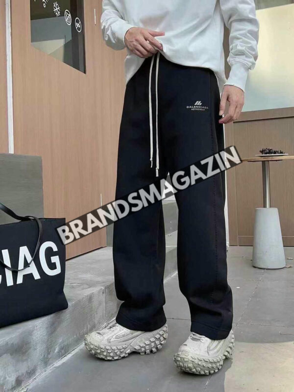 Спортивные штаны Balenciaga BM46982512077 4