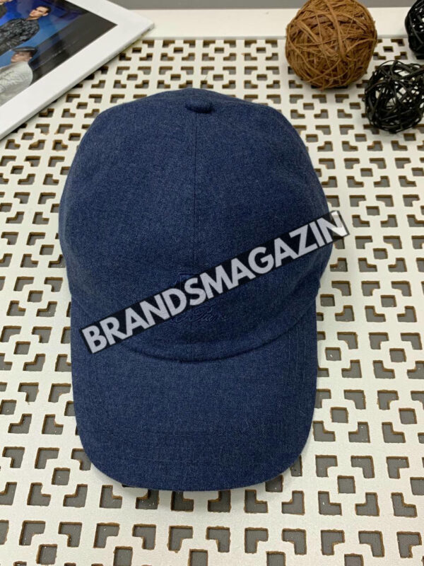 Кепка Loro Piana BM45843774077