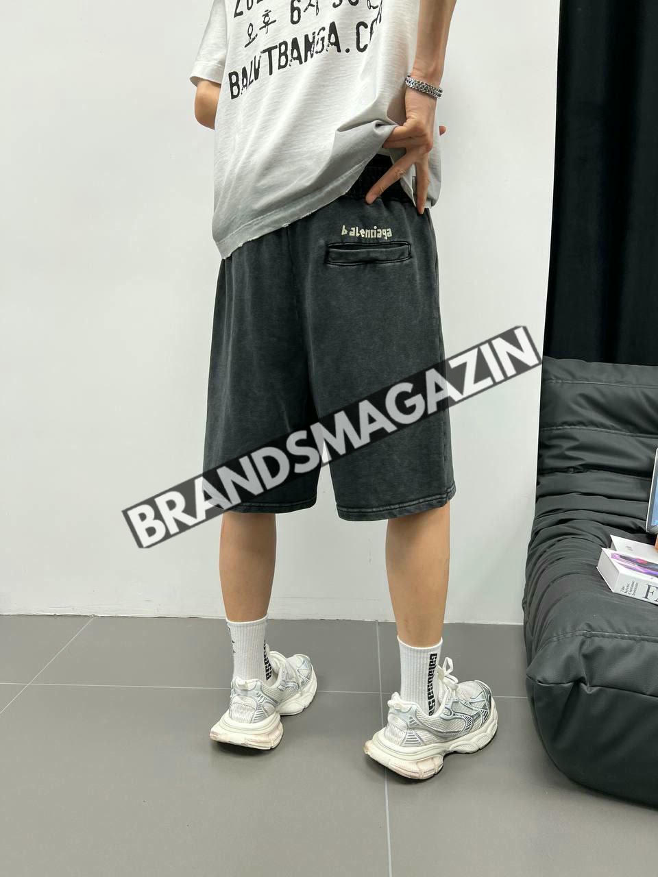Шорты Balenciaga BM71334277 4 Шорты Balenciaga BM71334277 4