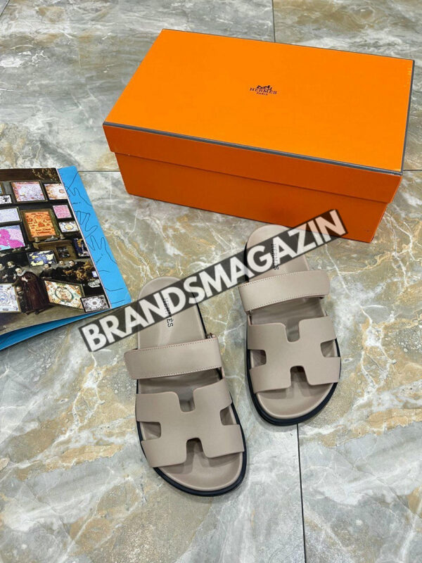 Шлепанцы Hermes BM45675772377