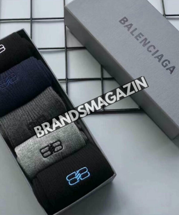 Носики Balenciaga BM46465605277 Носики Balenciaga BM46465605277